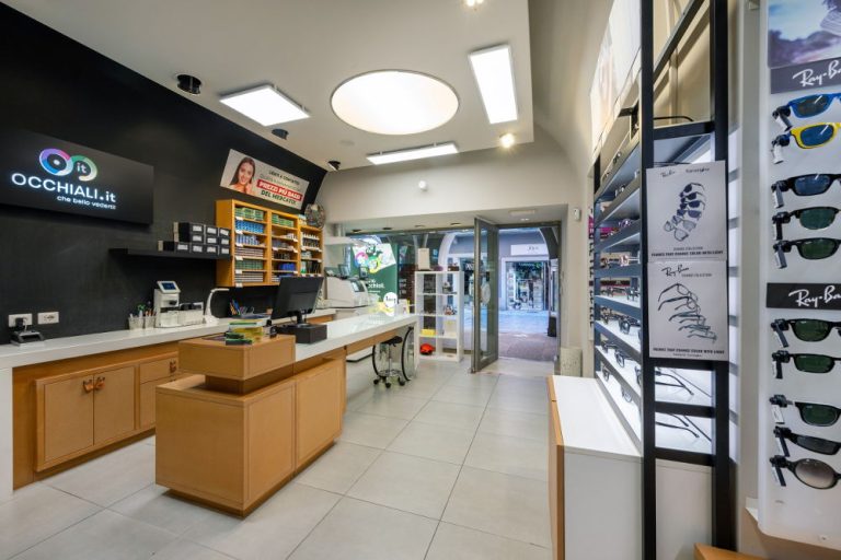 Occhiali.it ottico Chivasso - negozio occhiali
