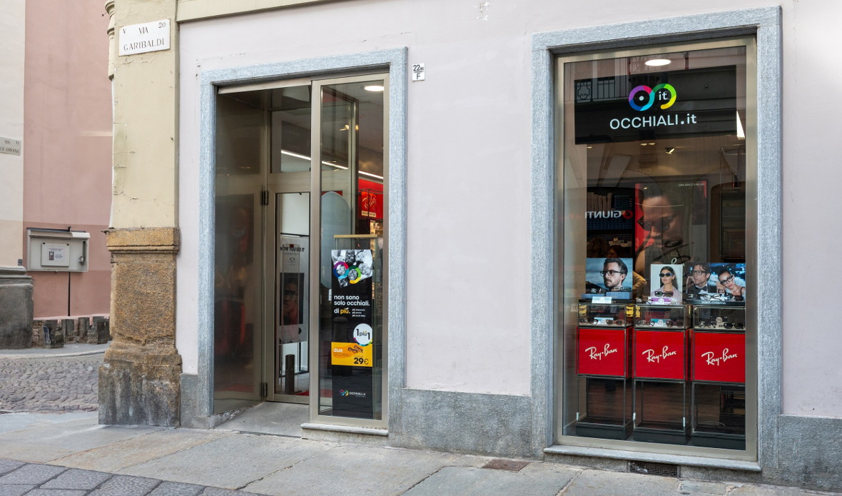 Occhiali.it ottico a Torino via Garibaldi - esterno