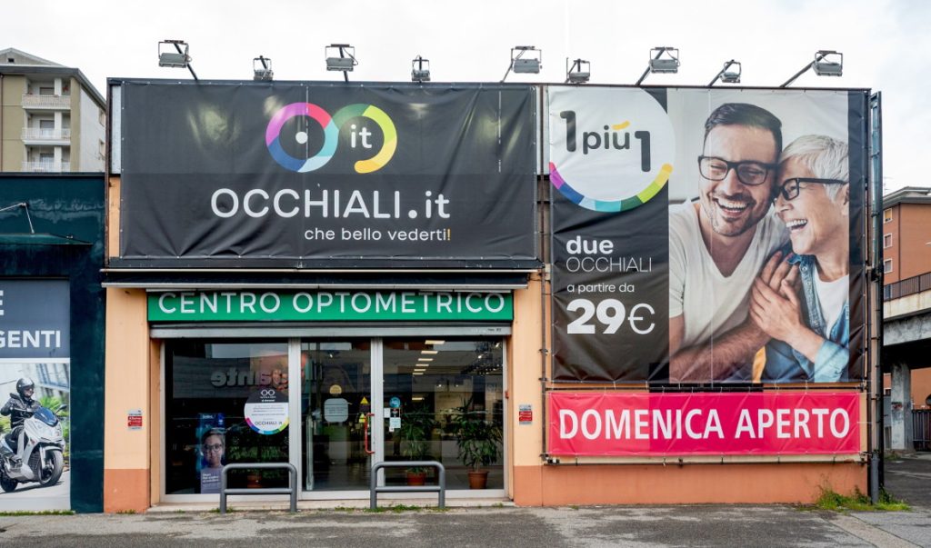 Occhiali.it ottico a Trezzano milanese esterno